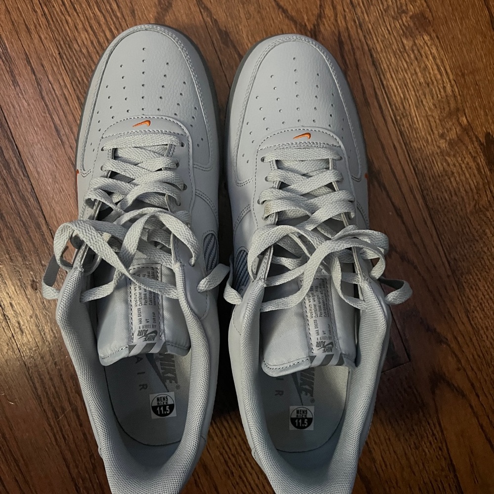 Air Force 1’s - Picture 3 of 3